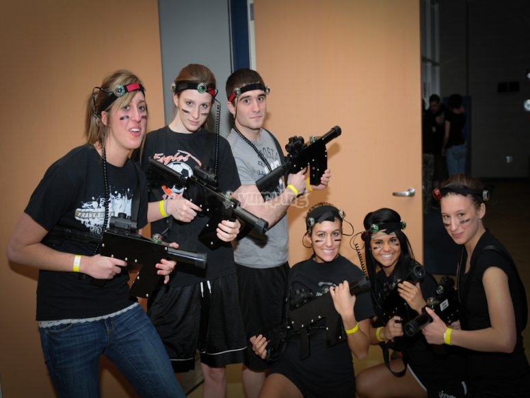 Jugadores de laser tag